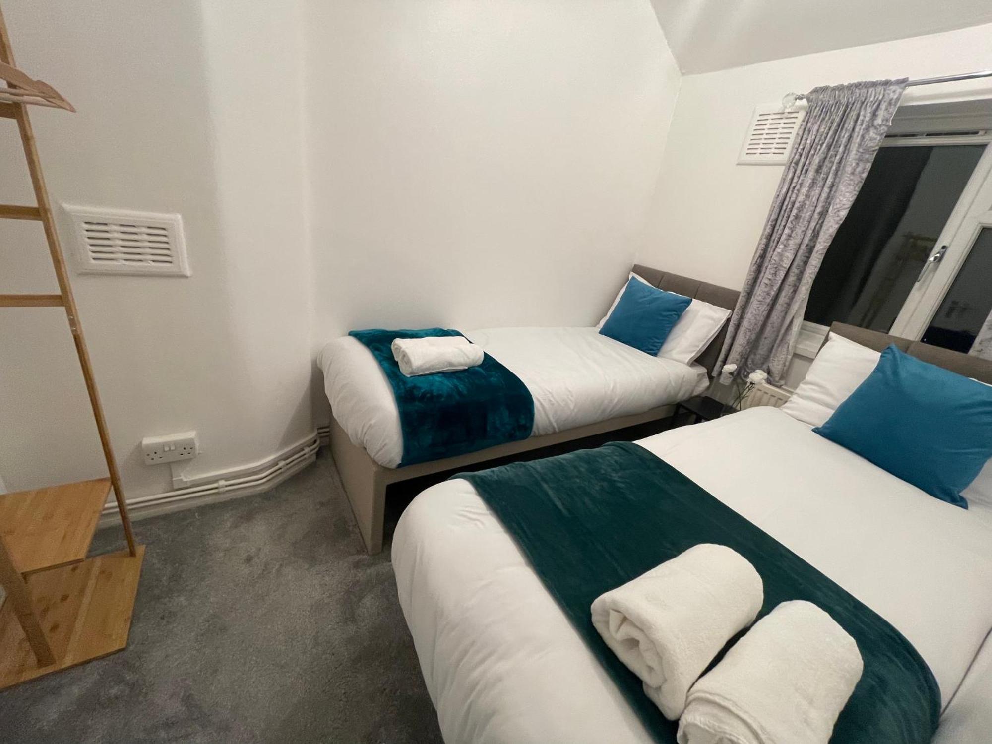 Tooting Lodge London - Cosy 2 Bedroom House With Garden, 5 Mins Walk To Tube Station Exterior foto