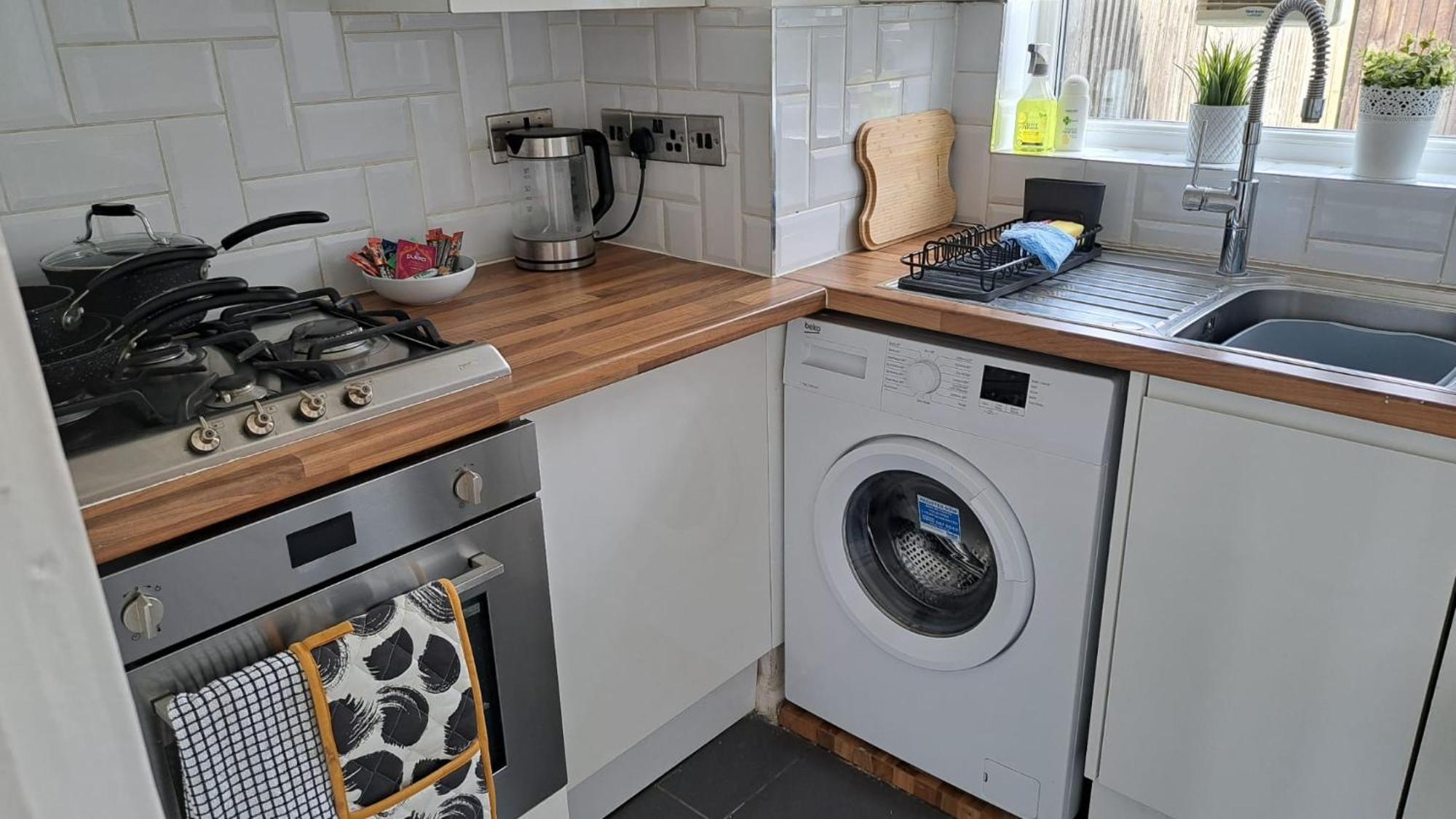 Tooting Lodge London - Cosy 2 Bedroom House With Garden, 5 Mins Walk To Tube Station Exterior foto